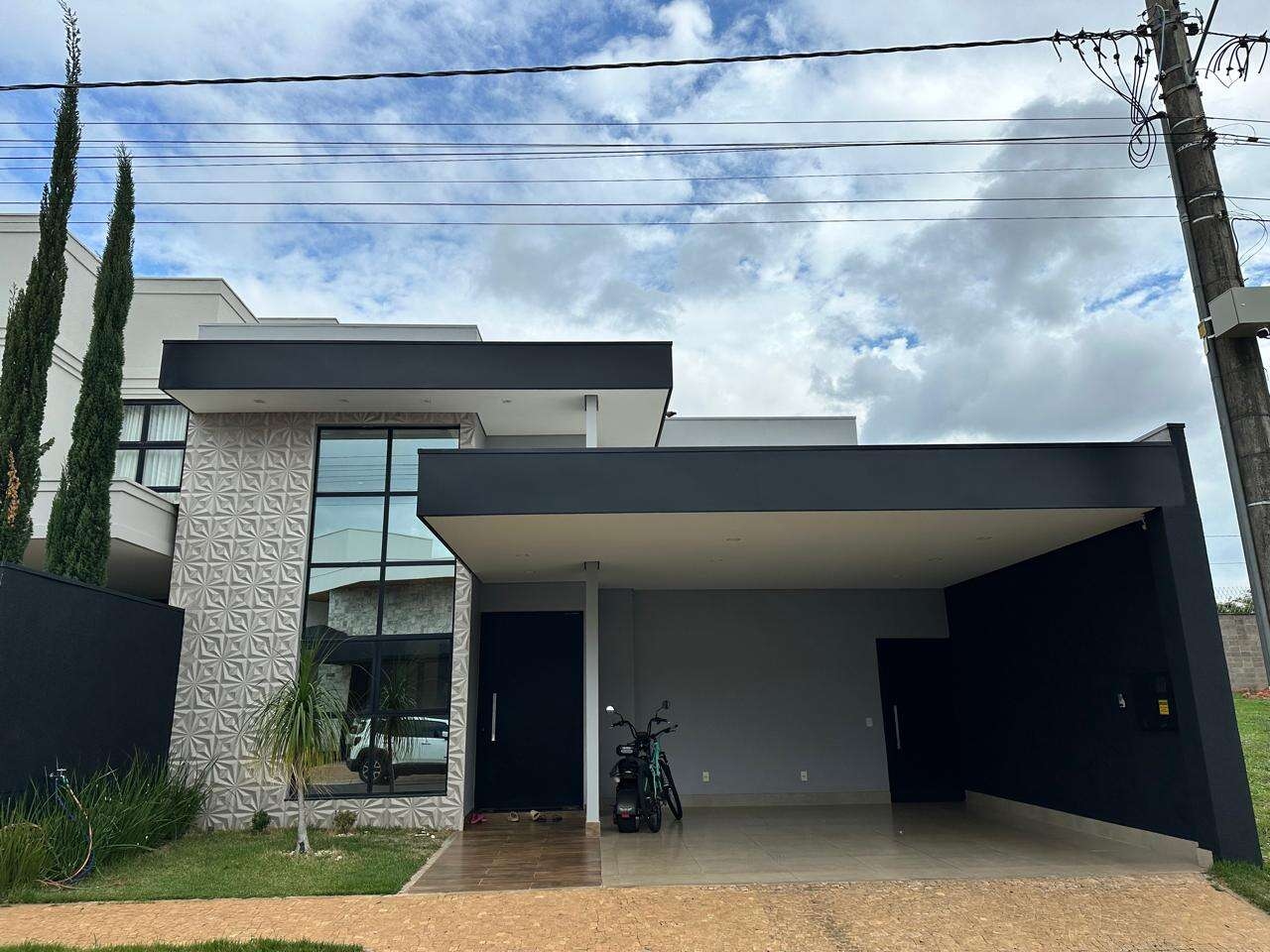 Casa para Comprar em Marília no bairro ESMERALDA RESIDENCE II Casa para Comprar em Marília no bairro ESMERALDA RESIDENCE II